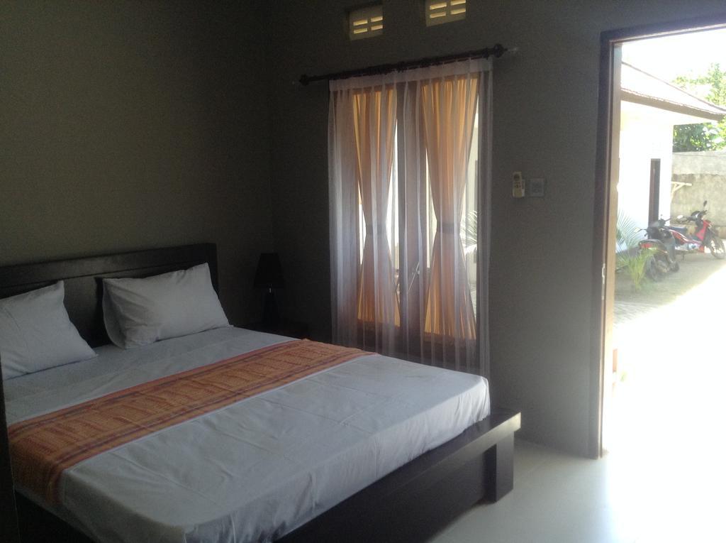 Rasti Homestay Kuta  ภายนอก รูปภาพ